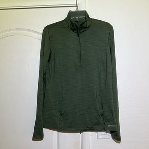 Eddie Bauer pullover zip size medium